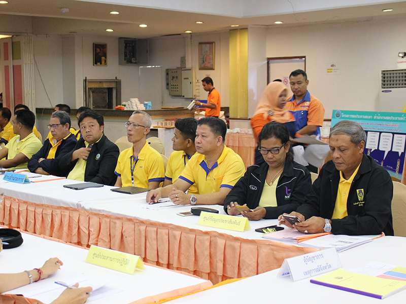 4-2562-2562-wall-room